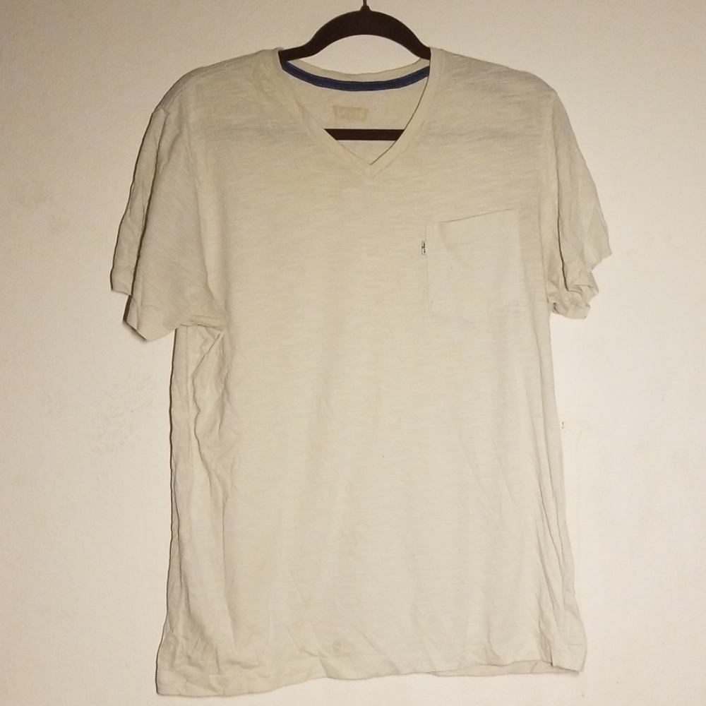 Levi's T-shirt